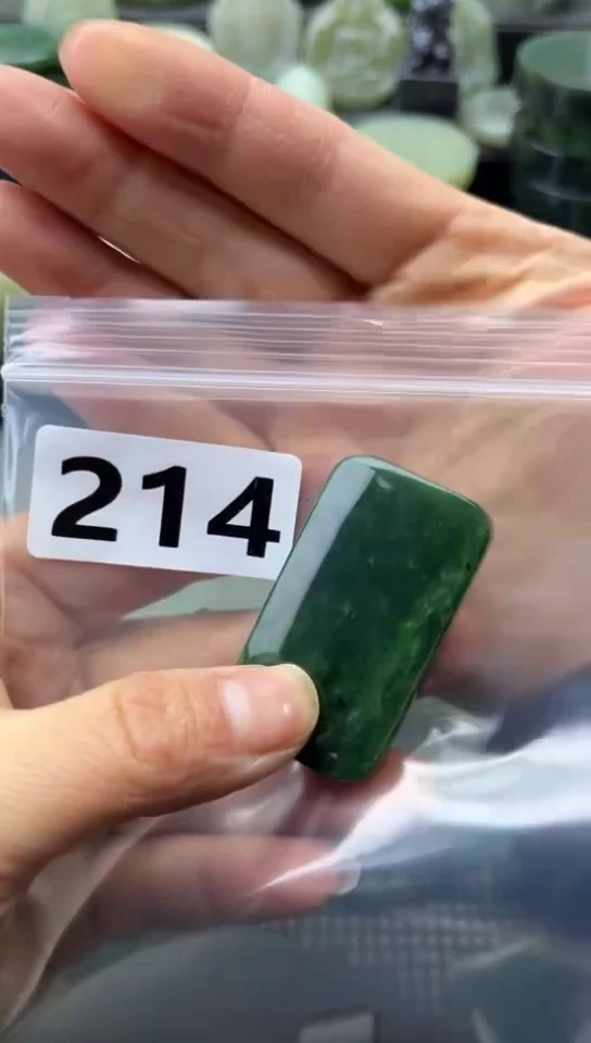 未镶嵌和田玉珠宝半成品牌子