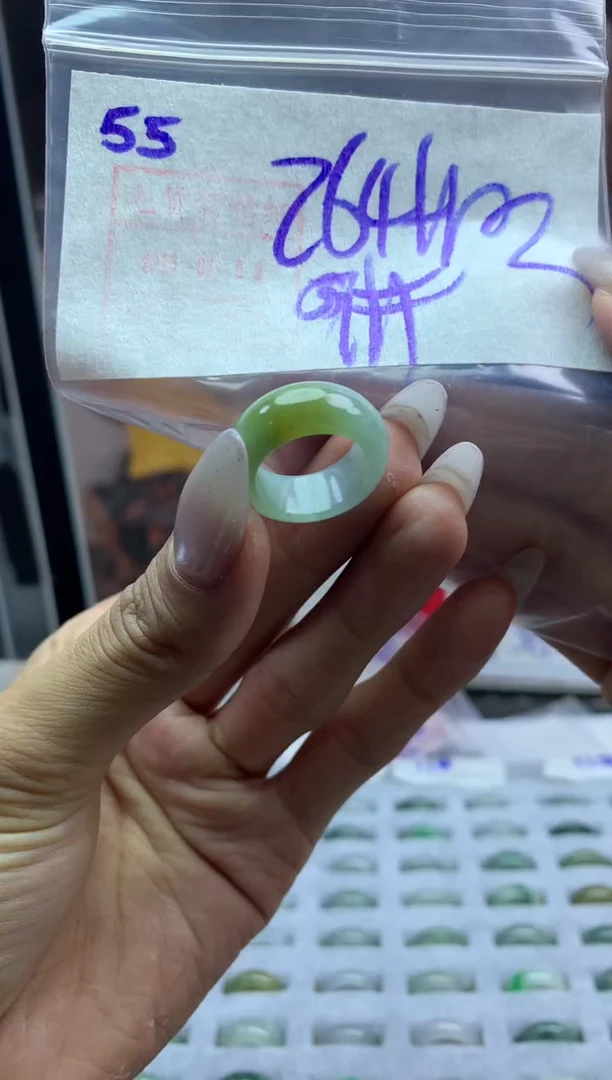 【闪购商品】定制翡翠未镶嵌55戒圈9*274元毛货需精抛光