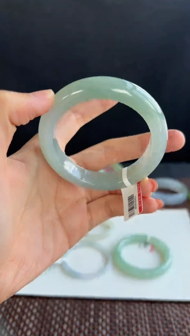 翡翠手镯未镶嵌21号54.9*12.9*9.3