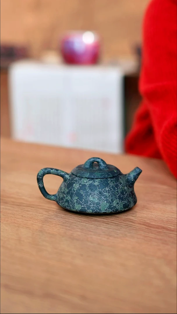 寻武记安山玉石瓢壶