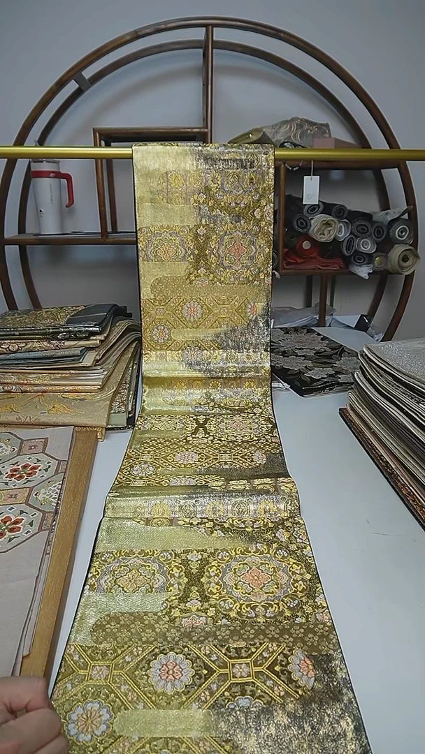 织绣77西阵织六通宝相花