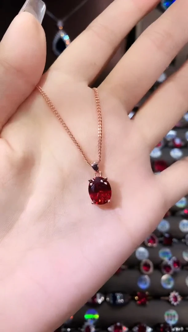 吊坠(赠链)银S925镶嵌石榴石810