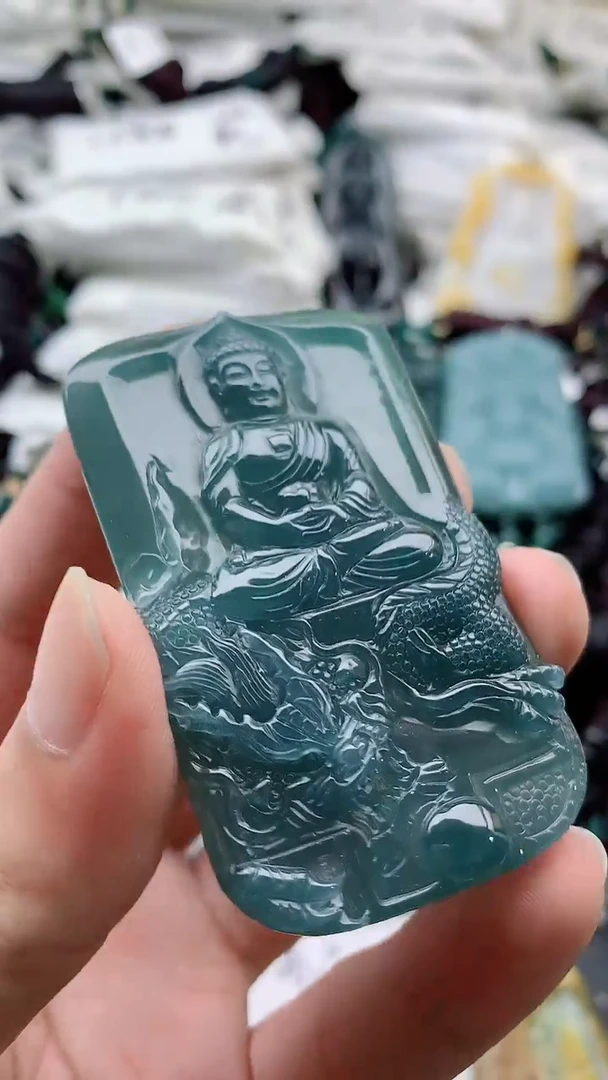 颈饰未镶嵌翡翠8