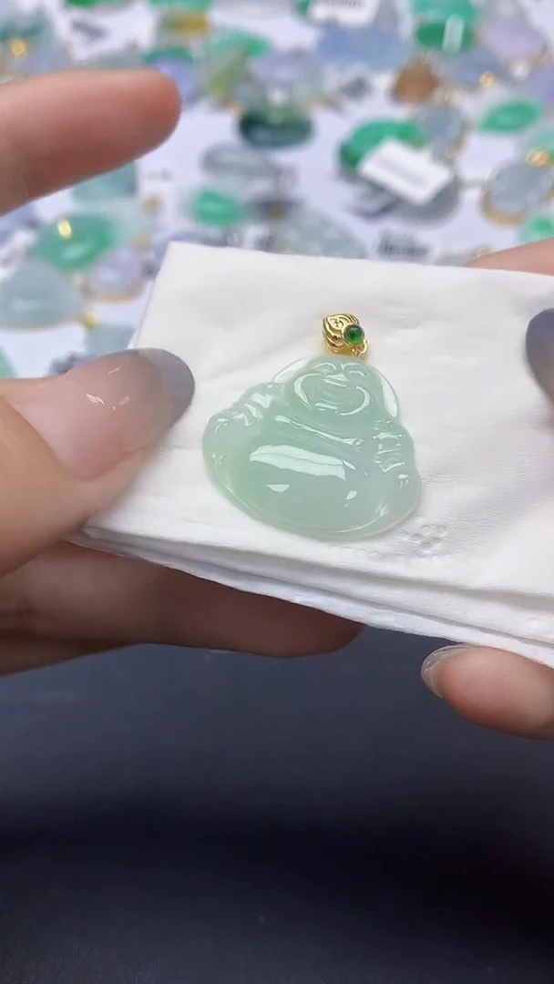 翡翠未镶嵌颈饰 天然缅甸a货翡翠