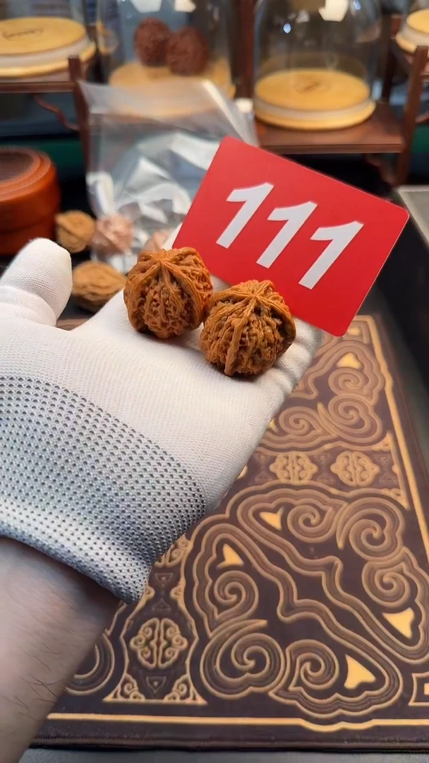 把件文玩核桃40雨花石四棱