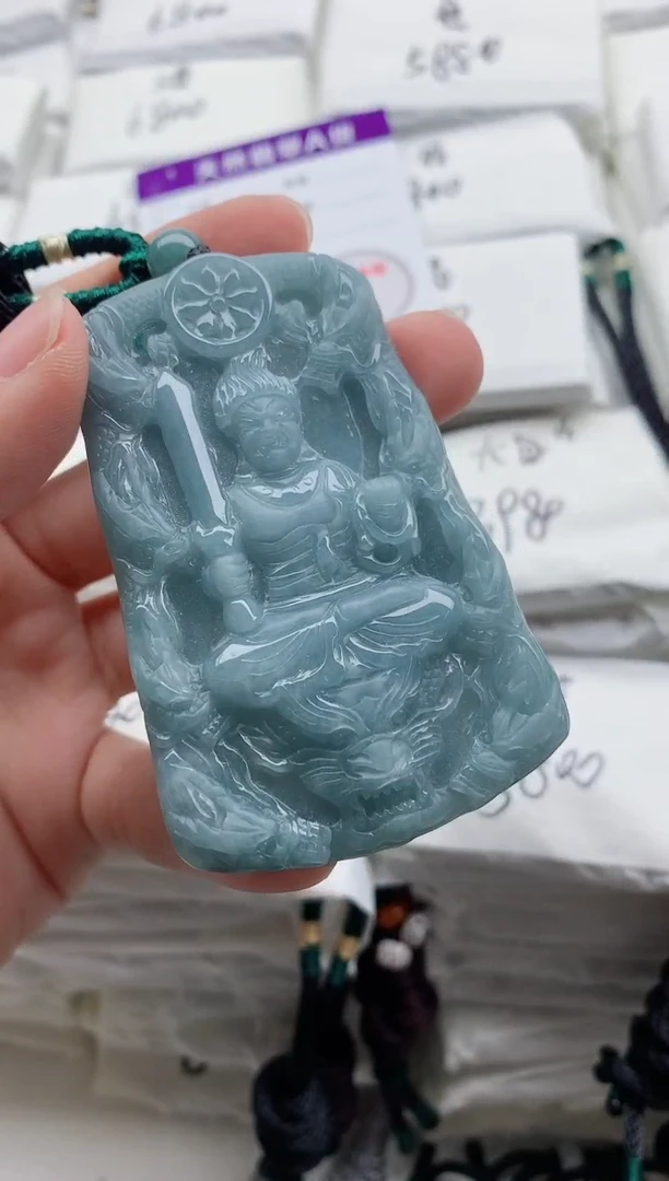 颈饰未镶嵌翡翠8