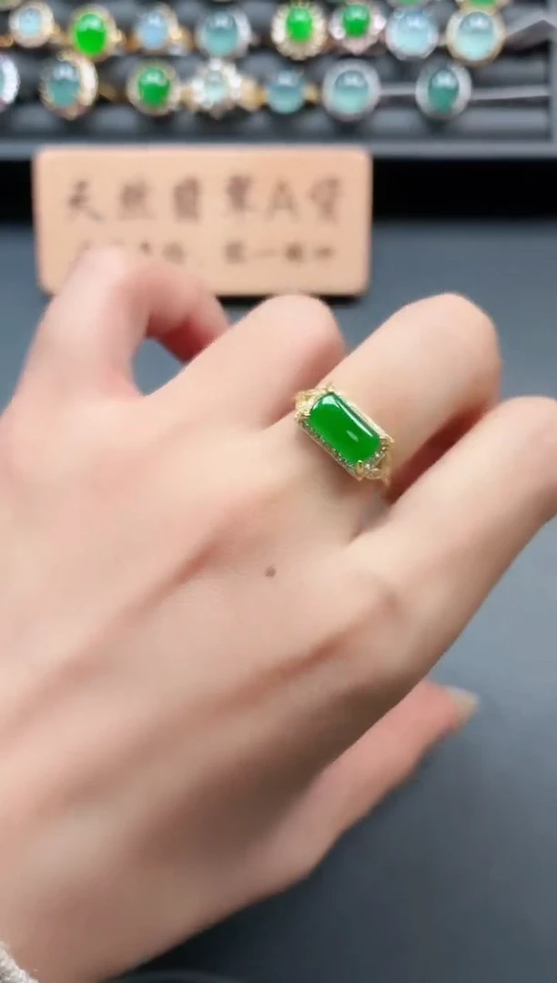 银S925镶嵌戒指翡翠111