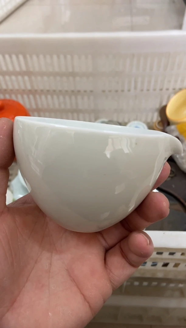 无运费险有瑕疵的摄影的产品有使用过的痕迹有点脏介意勿拍