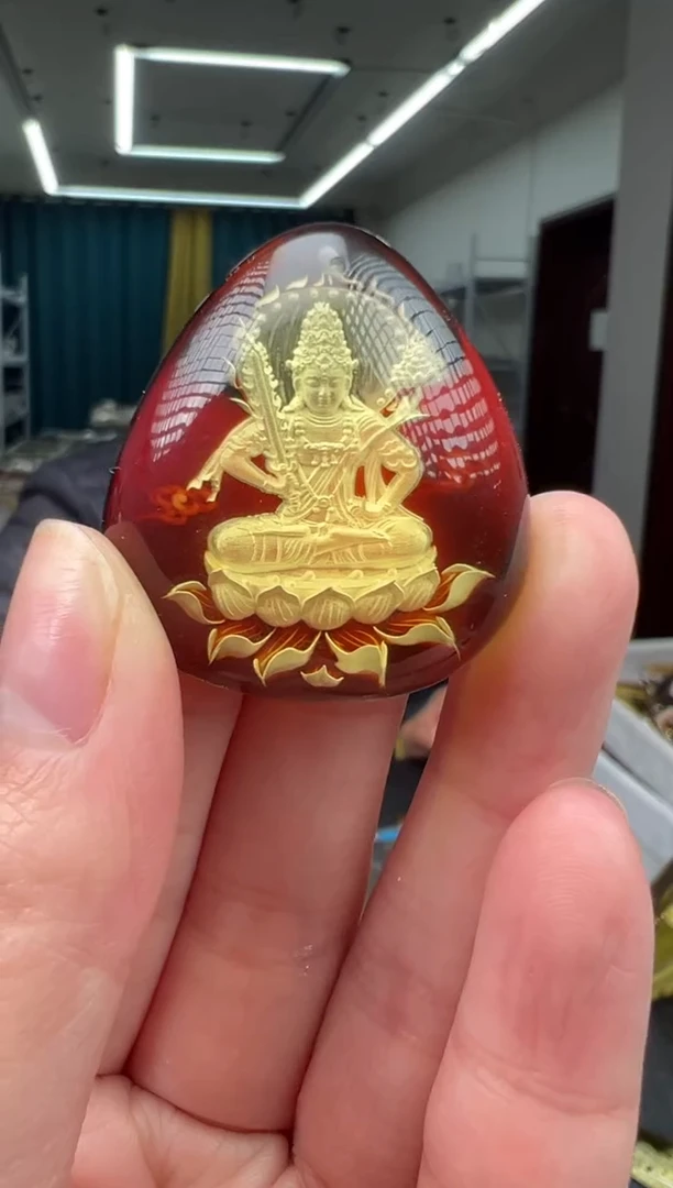 琥珀颈饰未镶嵌虚空藏