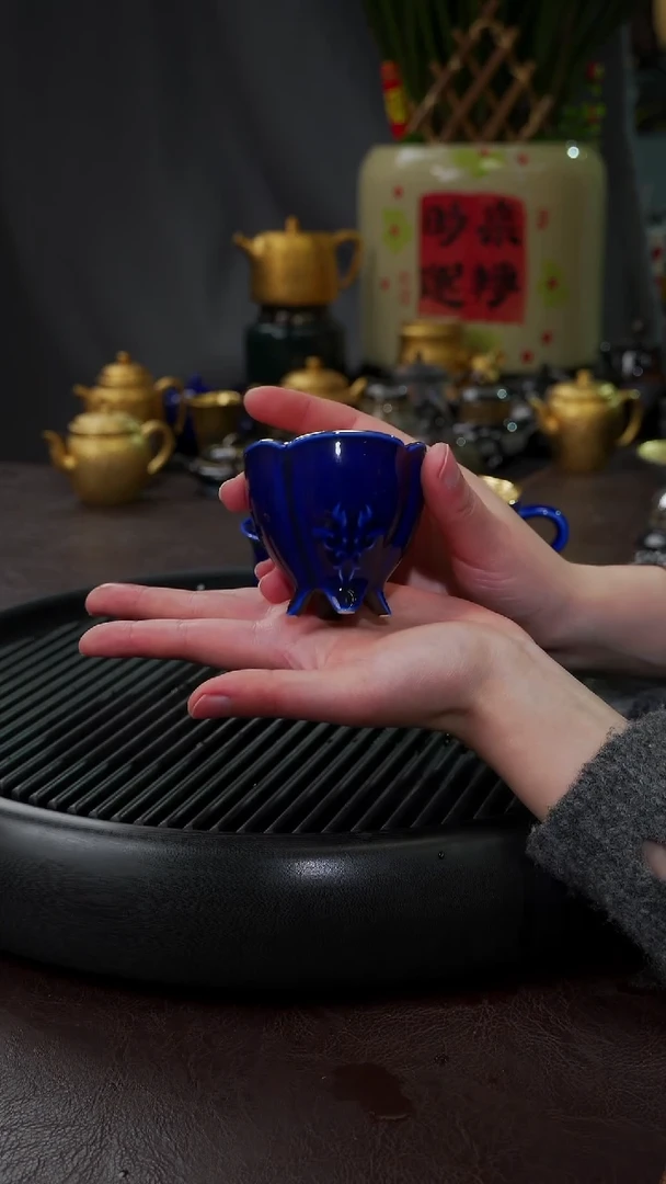 【闪购商品】杯【宜景窑蓝宝王子鎏金】小逐鹿四方