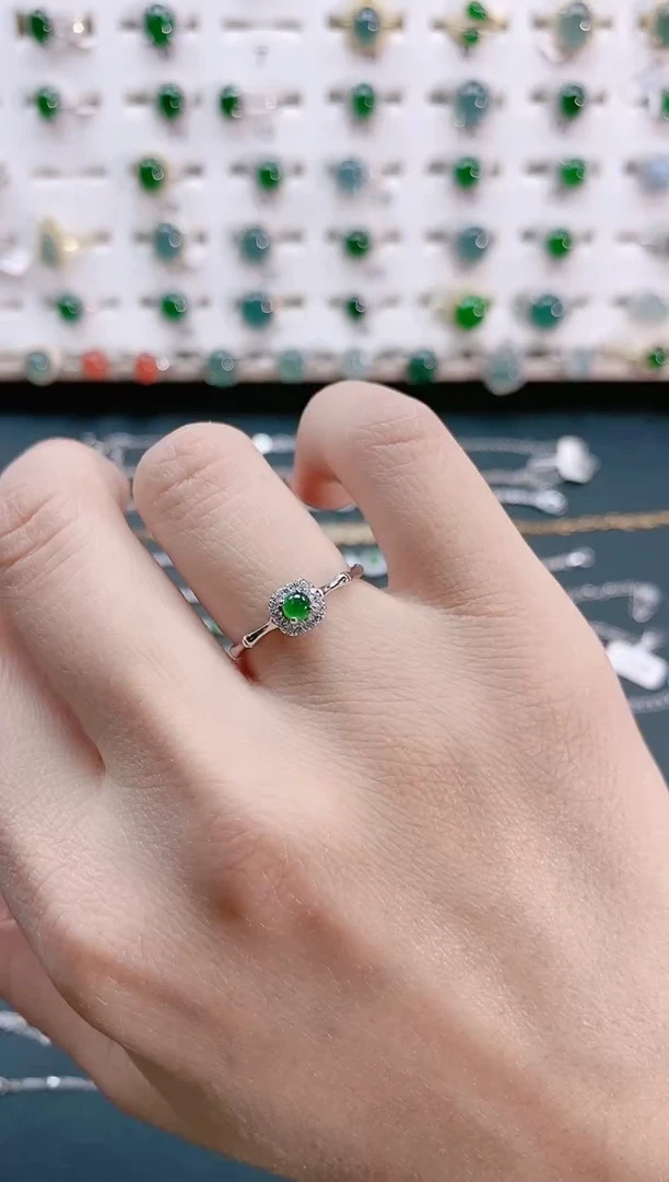 【闪购商品】翡翠戒指银S925镶嵌天然翡翠