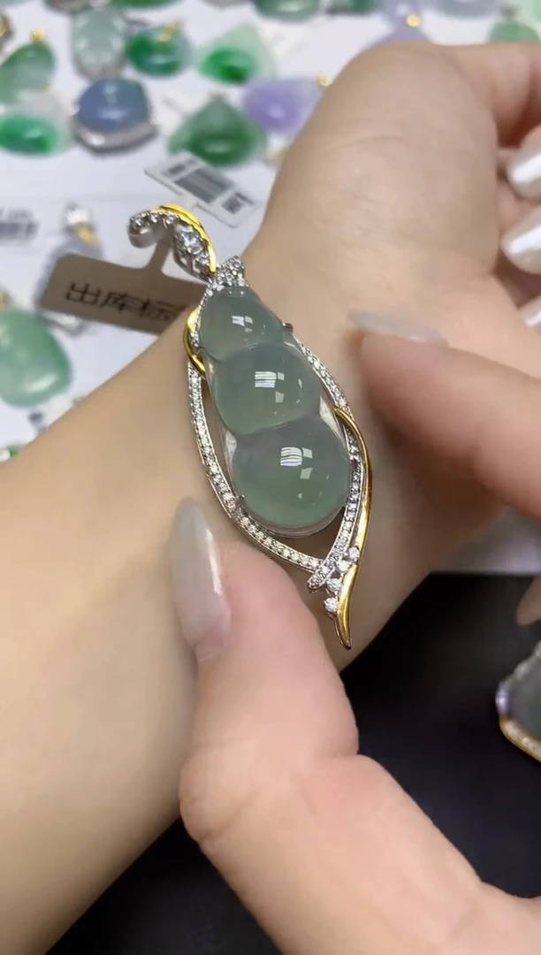 颈饰未镶嵌翡翠天然缅甸翡翠A货多样性发一件