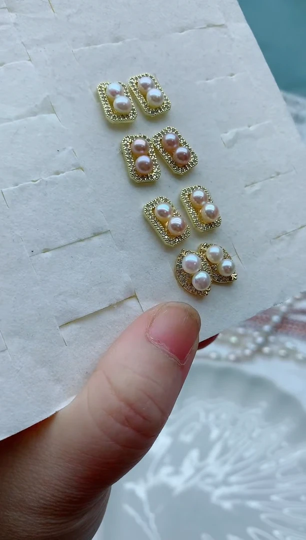 未镶嵌耳饰淡水珍珠多样性发其一（非无瑕）