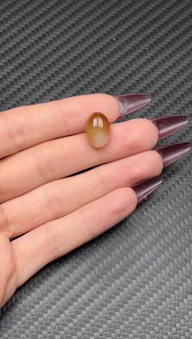 未镶嵌戒指和田玉且末金山微色差戒面