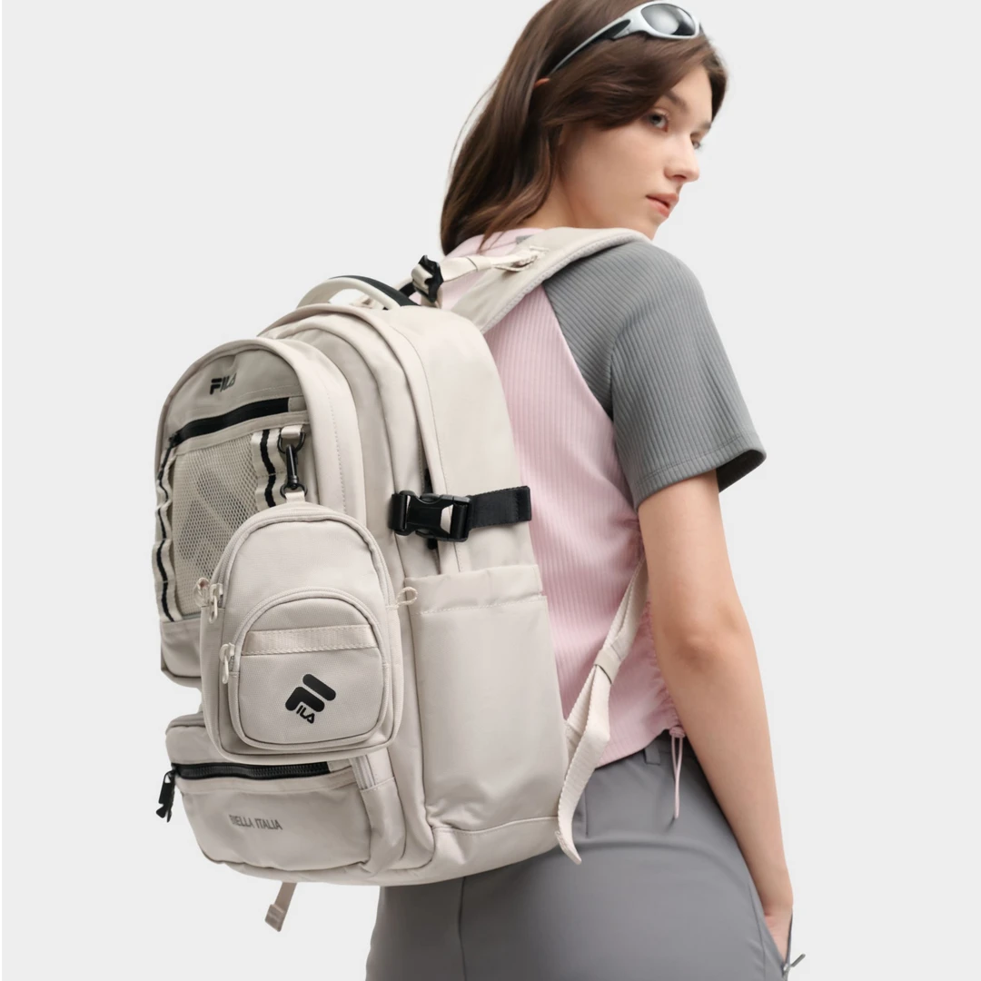 Fila/斐乐双肩背包【多功能休闲百搭】耐磨简约男女背包F13U539132F