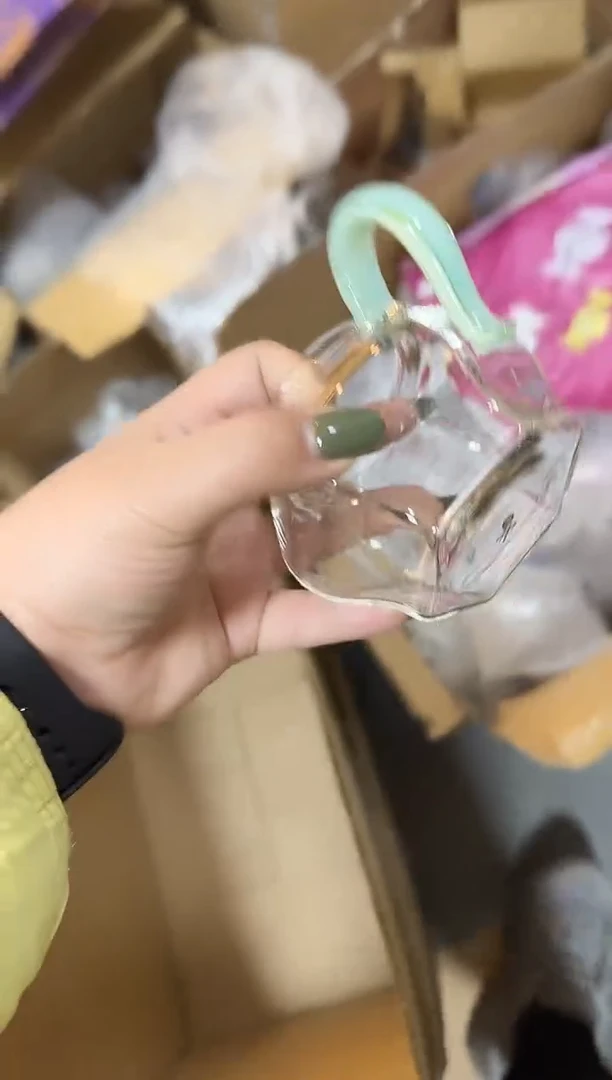 青玉玺然公道杯