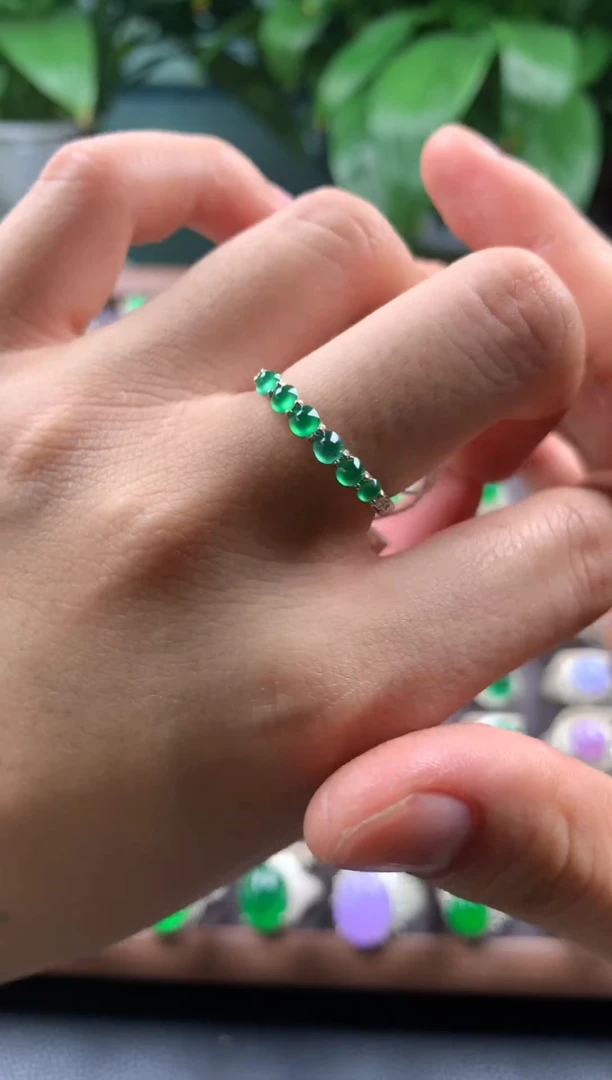 定制翡翠未镶嵌天然翡翠戒面  6.28