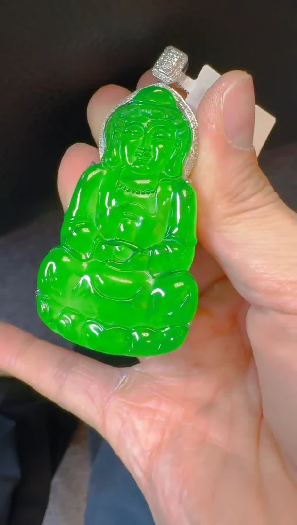 吊坠(赠链)18K金镶嵌翡翠语****影天然A货翡翠