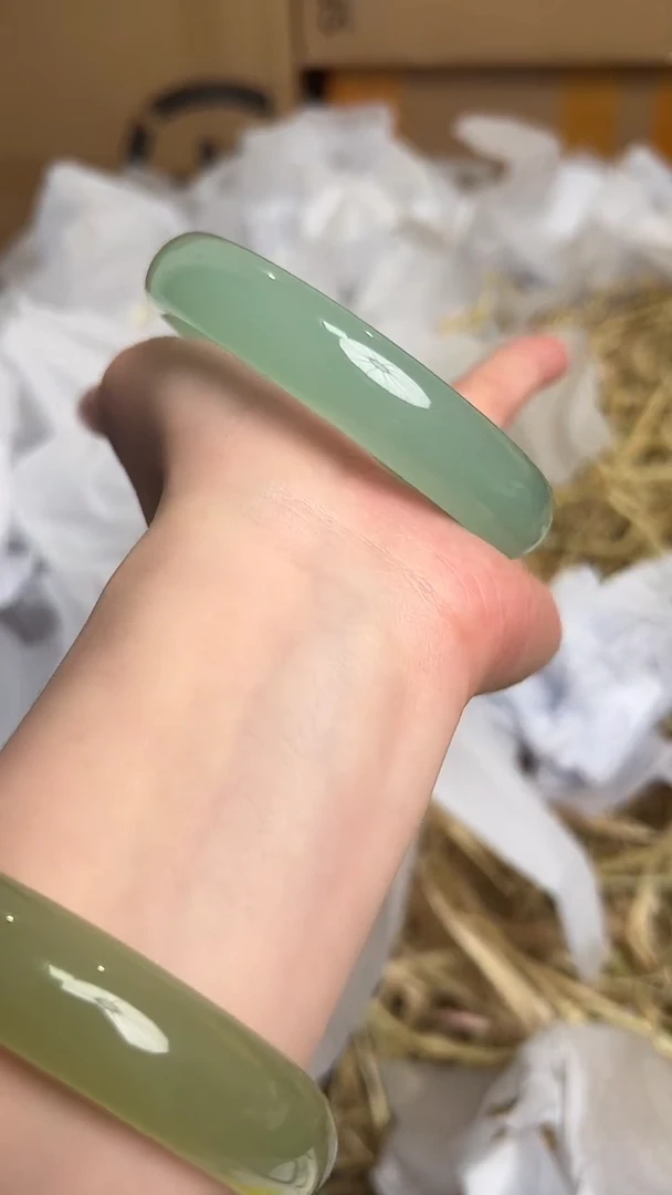 未镶嵌手镯石英质玉B-999-59