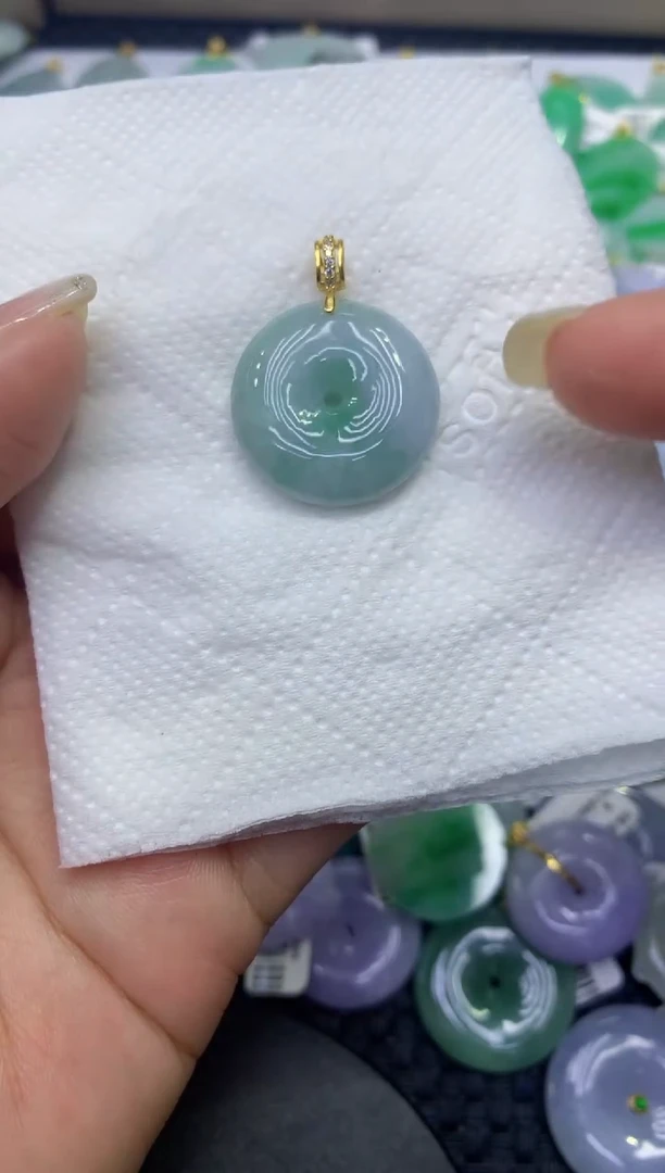 颈饰未镶嵌翡翠天然缅甸A货翡翠