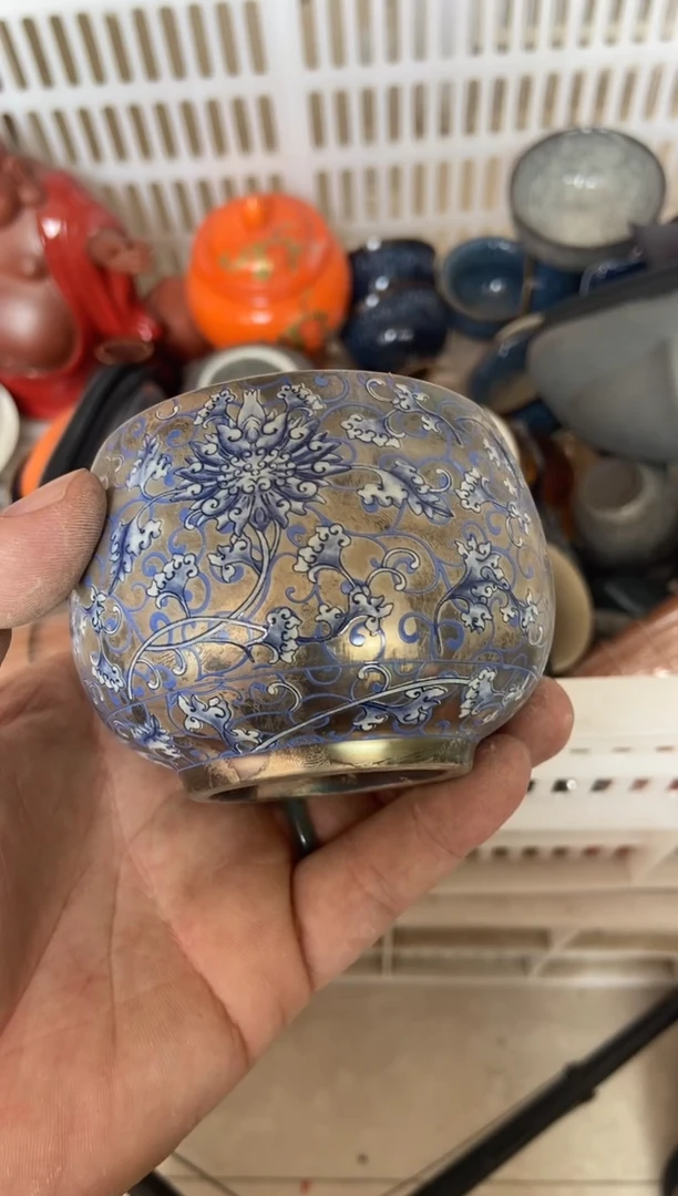 无运费险有瑕疵的摄影的产品有使用过的痕迹有点脏介意勿拍