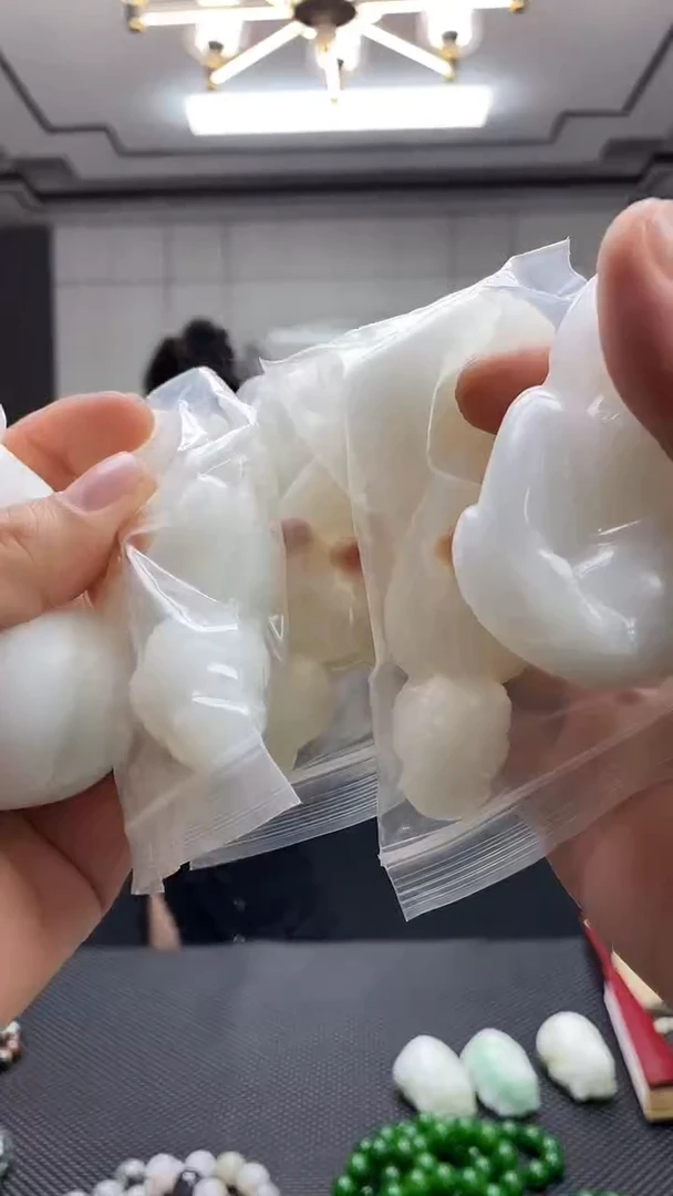 和田玉未镶嵌挂件多样性发货任意一件