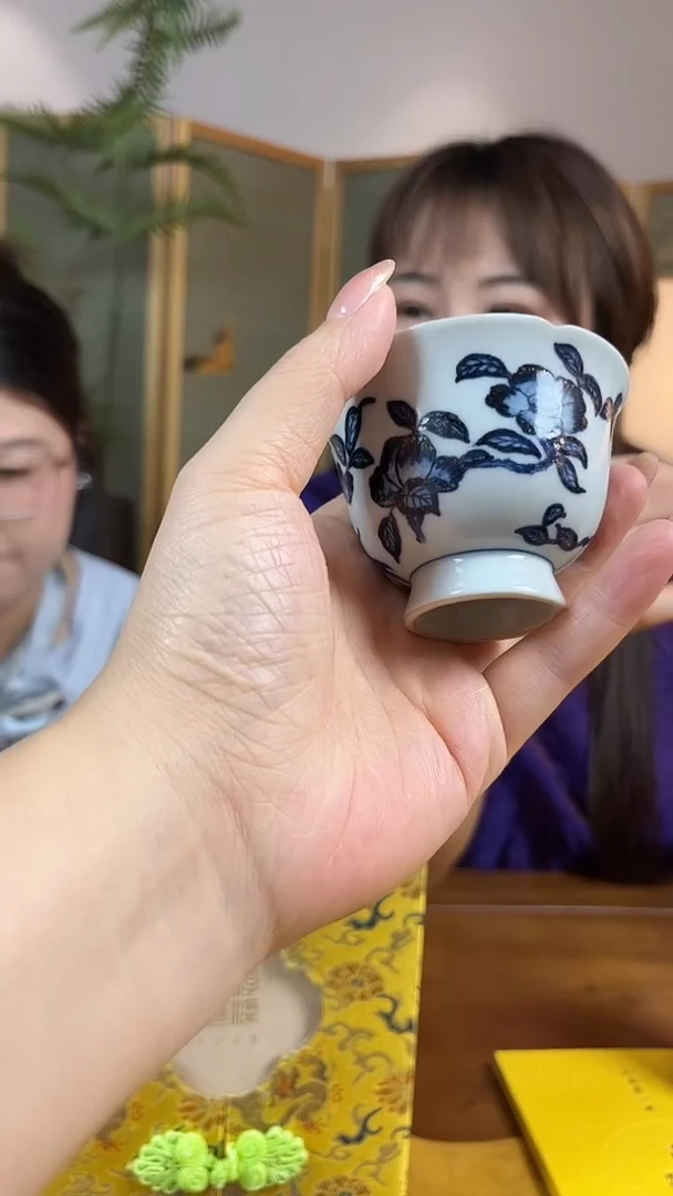 摆件古县衙斗彩山茶花口杯