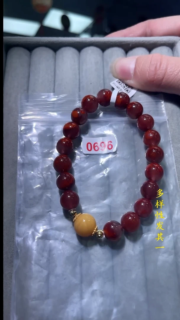 【闪购商品】南红玛瑙珠宝奇石未镶嵌(多样性发其一)10+