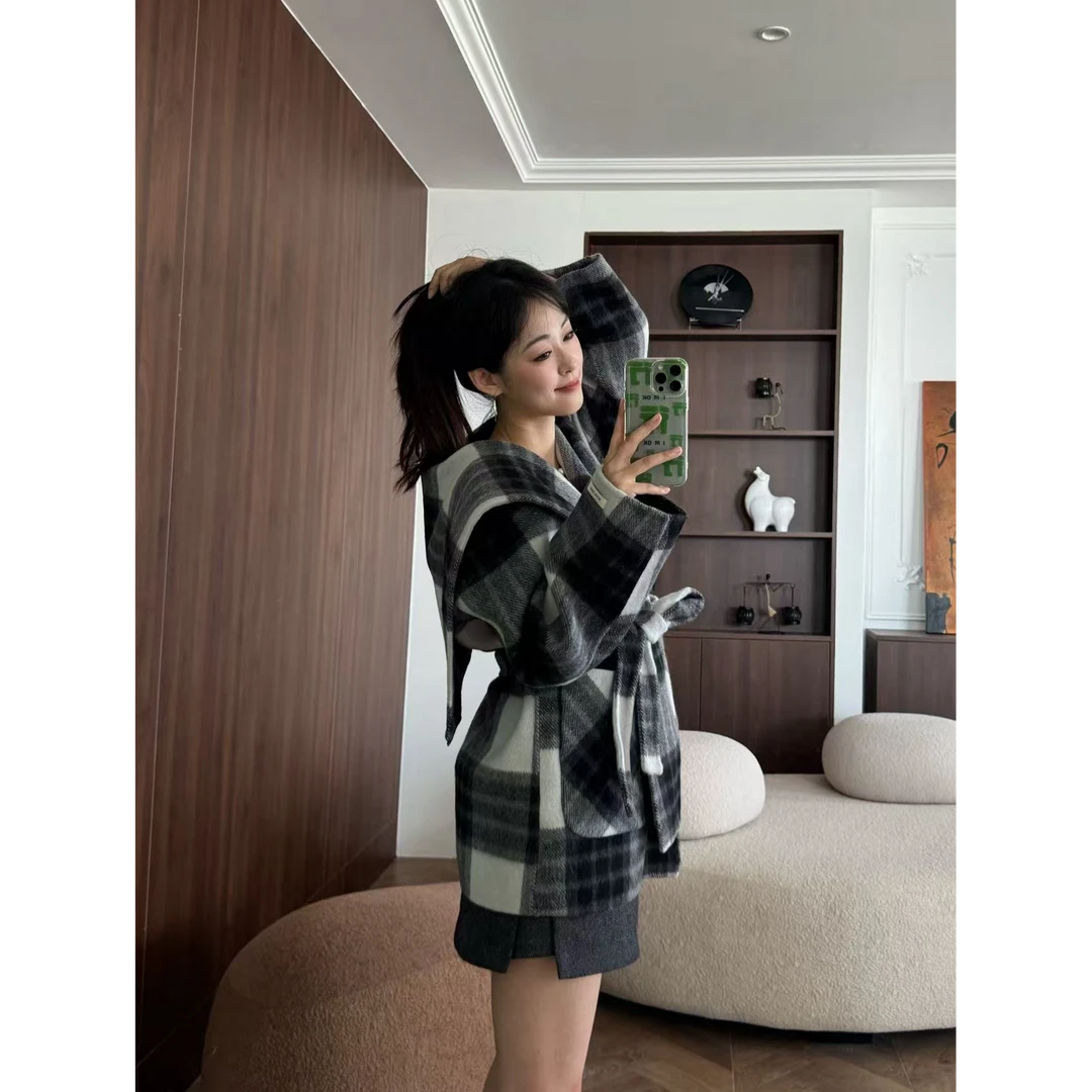 JIANG JIANG·新款法式网红秋冬季格子翻领外套女装呢羊毛大衣秋冬