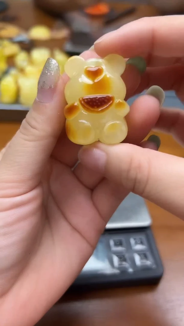 未镶嵌蜜蜡裸石蜜蜡吊坠