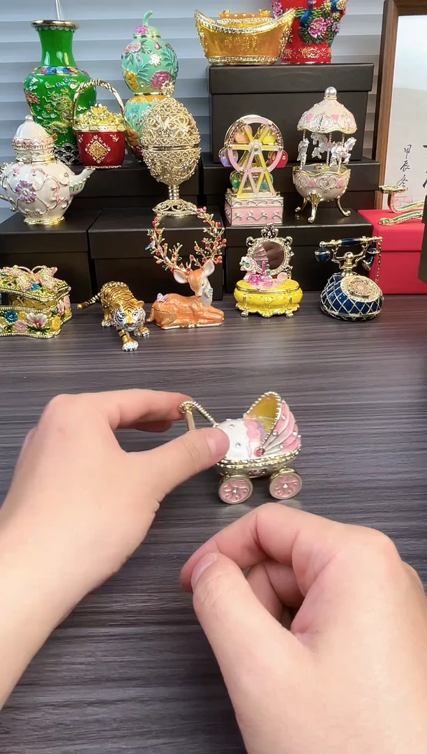 摆件七宝烧首饰盒    宝宝推车