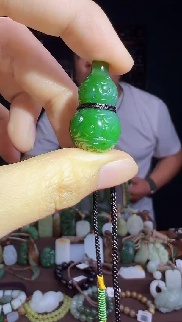 和田玉未镶嵌颈饰多样性发货 拍一单发一个