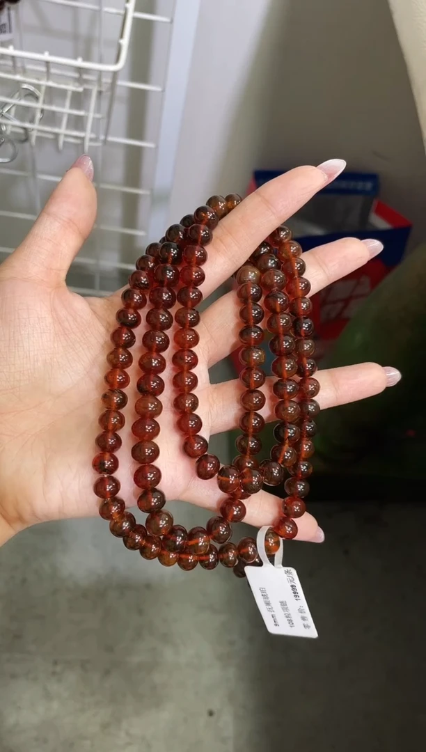 【闪购商品】琥珀裸石未镶嵌9+血珀108