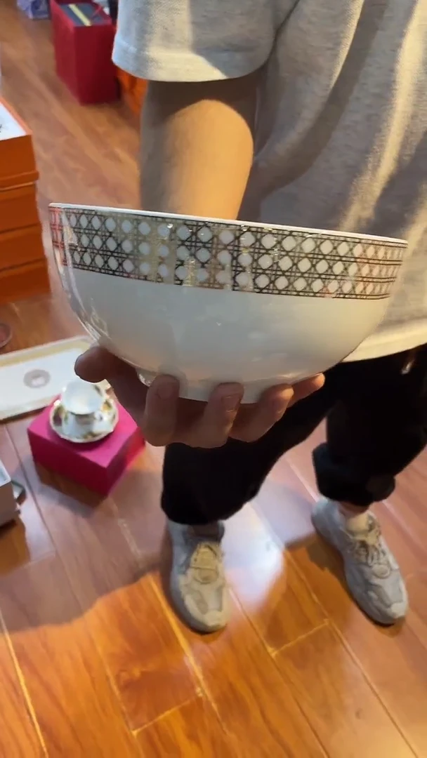 杯鸿辉家品牌瓷器，京东包邮！