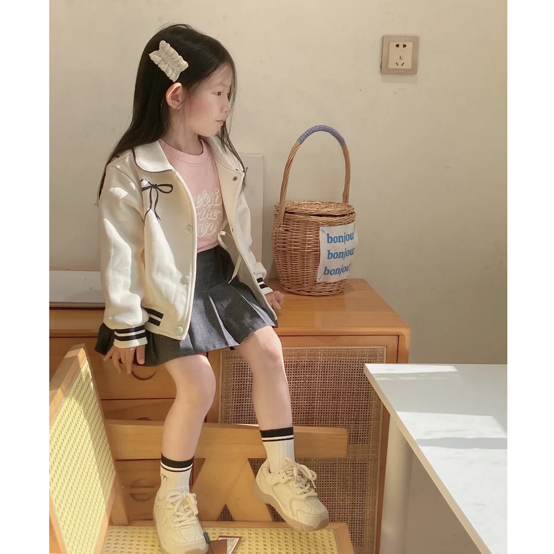 韩版童装女童外套春秋款洋气儿童学院风夹克宝宝时髦开衫