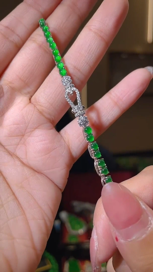 【闪购商品】翡翠手链银S925镶嵌天然翡翠A货