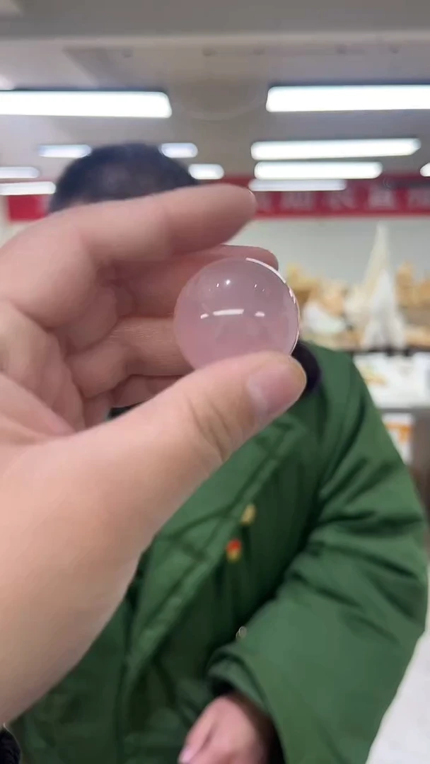 【闪购商品】芙蓉石水晶球未镶嵌天然多样性发一30.6mm