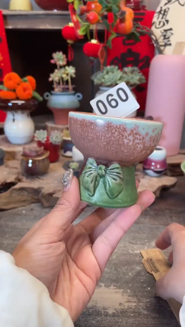 【闪购商品】摆件060知木小芳花盆