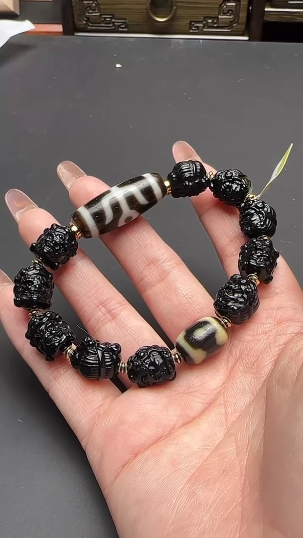 【闪购商品】玛瑙/玉髓手串未镶嵌贵人手串