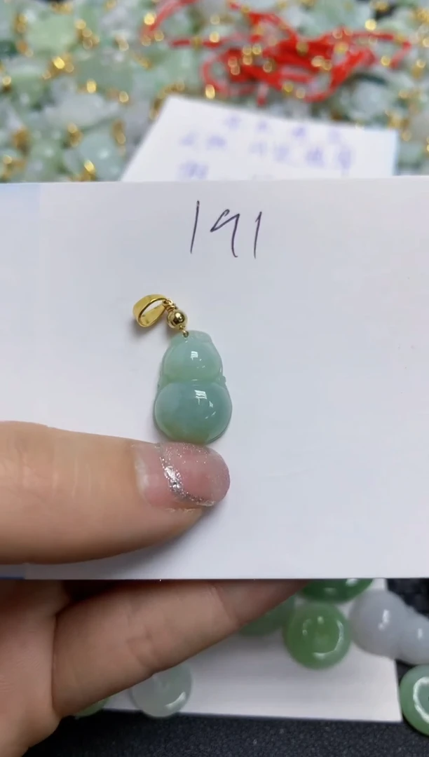 【闪购商品】翡翠颈饰合金天然翡翠A货