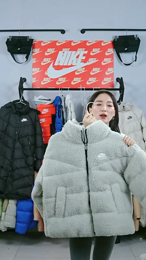 881闪购编码Nike/Jordan运动衣以直播间过款为准尺码L