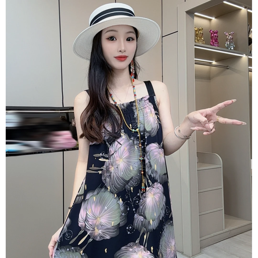 【粉水母】夏季气质小众碎花中长款宽松时尚女装显瘦大码吊带裙