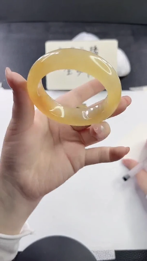 未镶嵌手镯石英质玉多样性发货V200