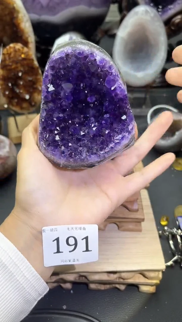 未镶嵌大型摆件（非配饰）紫晶191号摆件