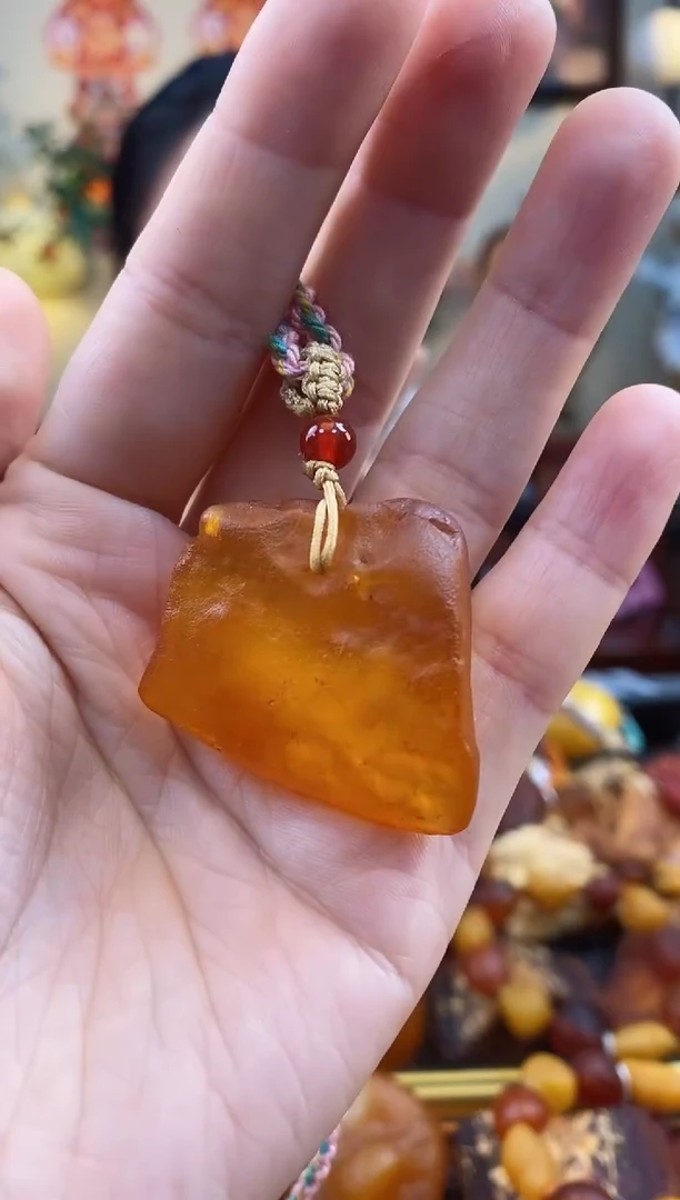 【闪购商品】琥珀颈饰未镶嵌吊坠