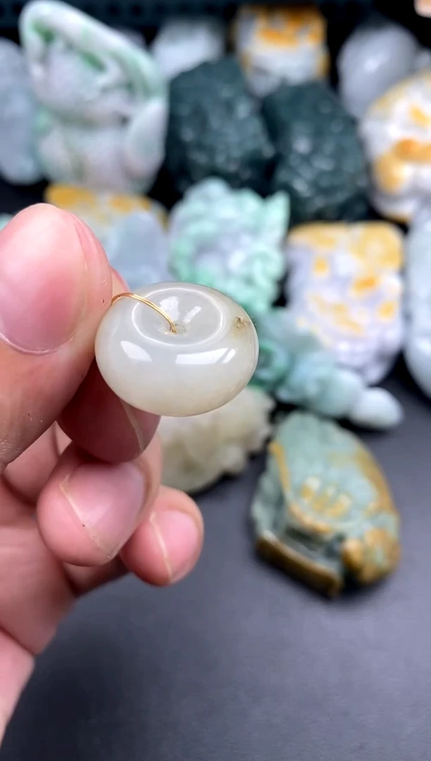 吊坠(不含链)未镶嵌翡翠1