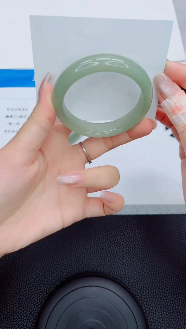 石英质玉手镯未镶嵌a14-52.5