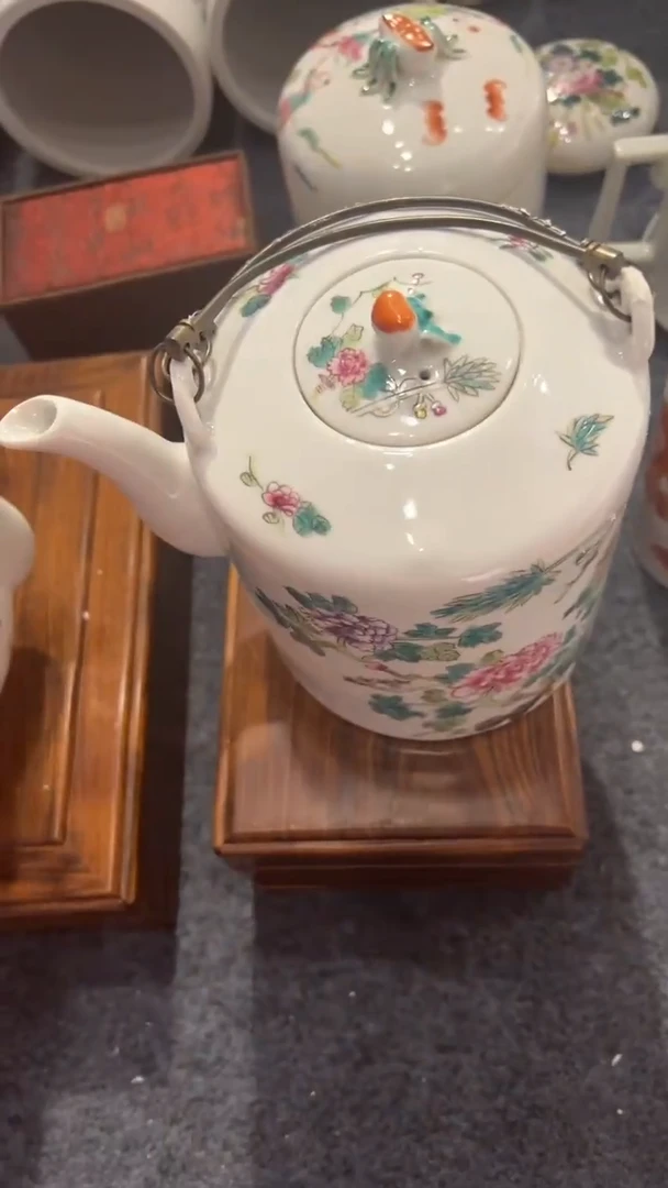 摆件瓷摆件瓷摆件四季花卉大水壶