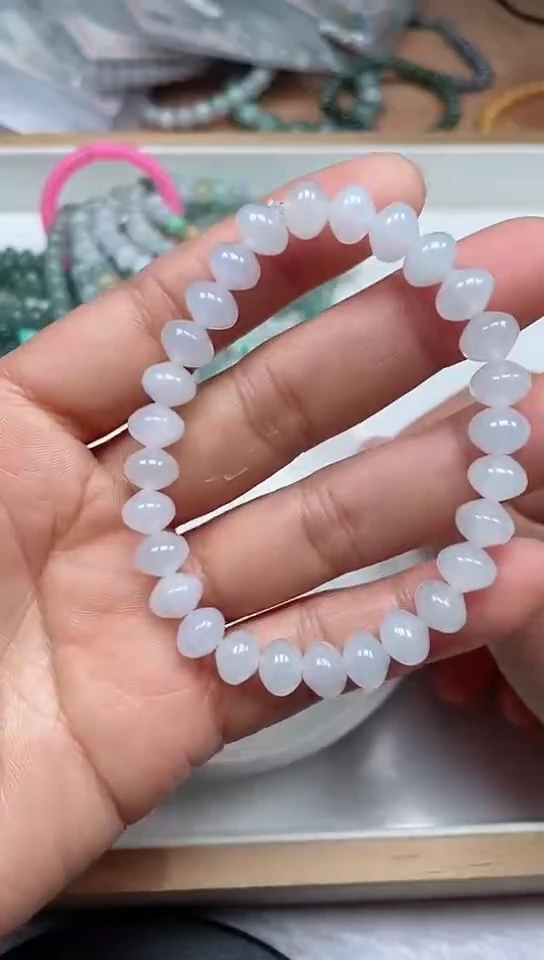 【闪购商品】翡翠手链未镶嵌卡6*8