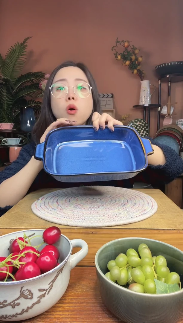 陶瓷9英寸蓝色双耳烤盘 微瑕疵